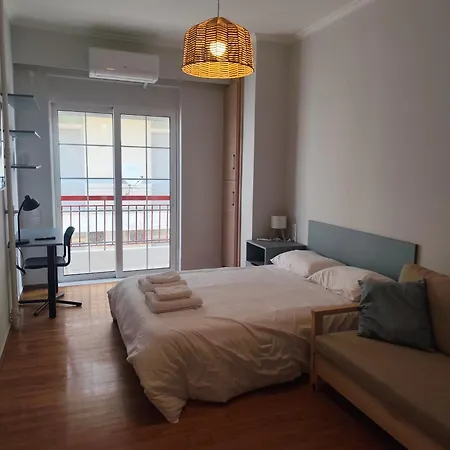 Parastaseis One Bedrooom Flat Georges Square * Patras