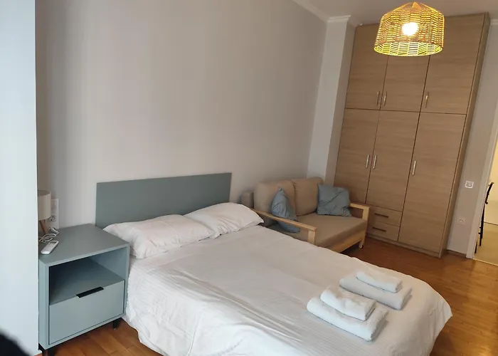 Parastaseis One Bedrooom Flat Georges Square パトラ