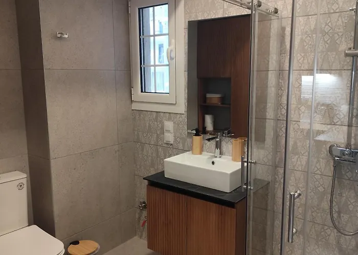 Parastaseis One Bedrooom Flat Georges Square * Patras